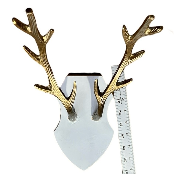 Cast Iron Deer/Buck Antlers Gold Painted on White Painted Metal Plaque - Picture 4 of 8